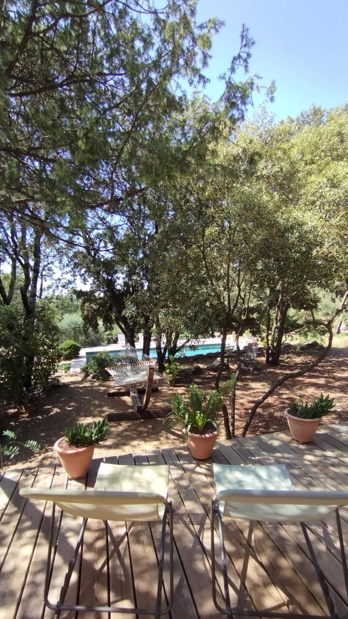 La Bergerie Des Colles Bed & Breakfast Entrecasteaux Dış mekan fotoğraf